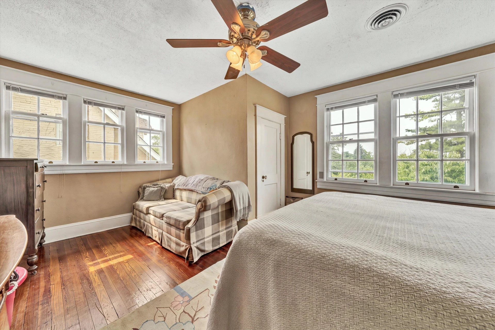 1016 Hamilton AVE SW - Photo 18