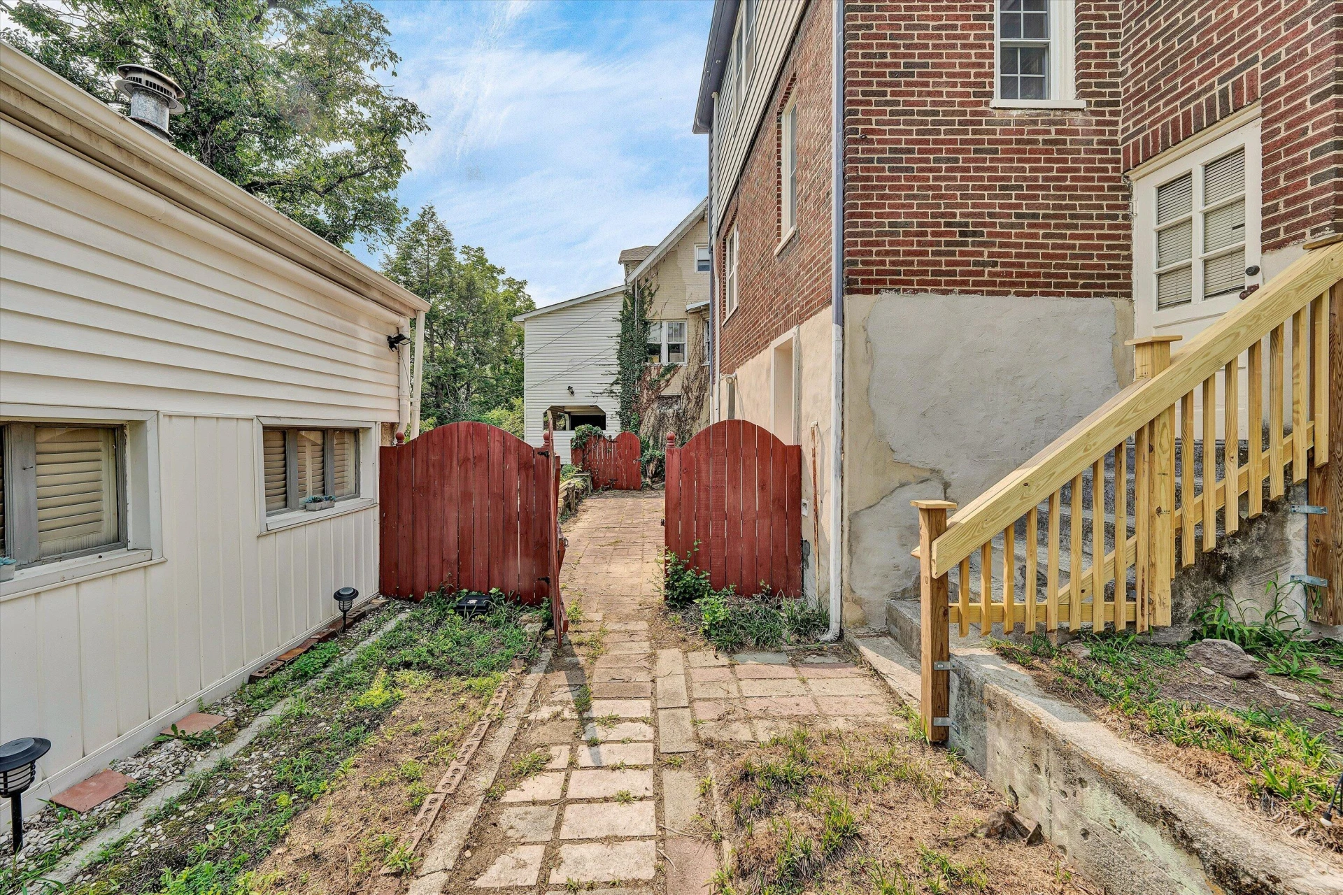 1016 Hamilton AVE SW - Photo 26