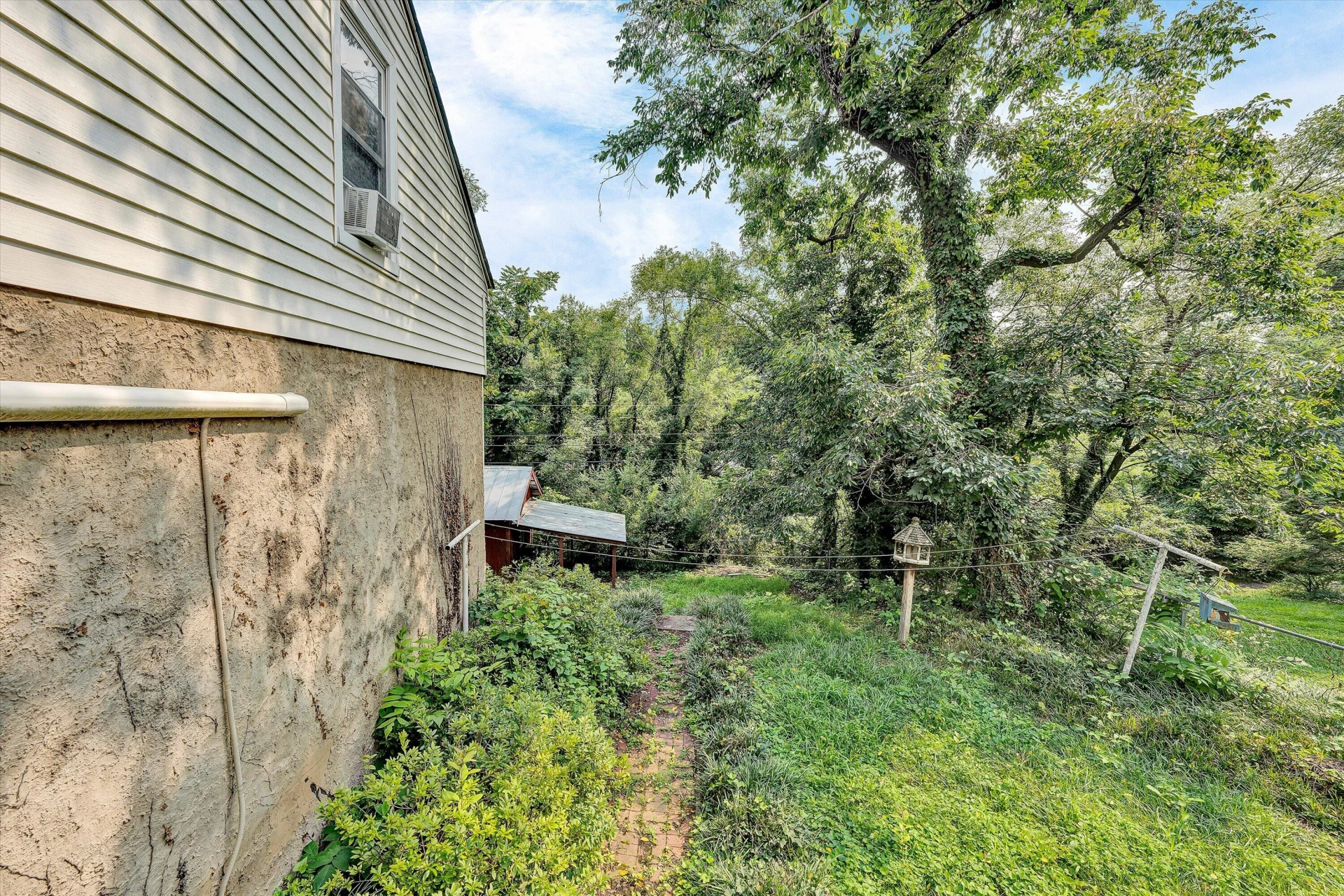 1016 Hamilton AVE SW - Photo 29