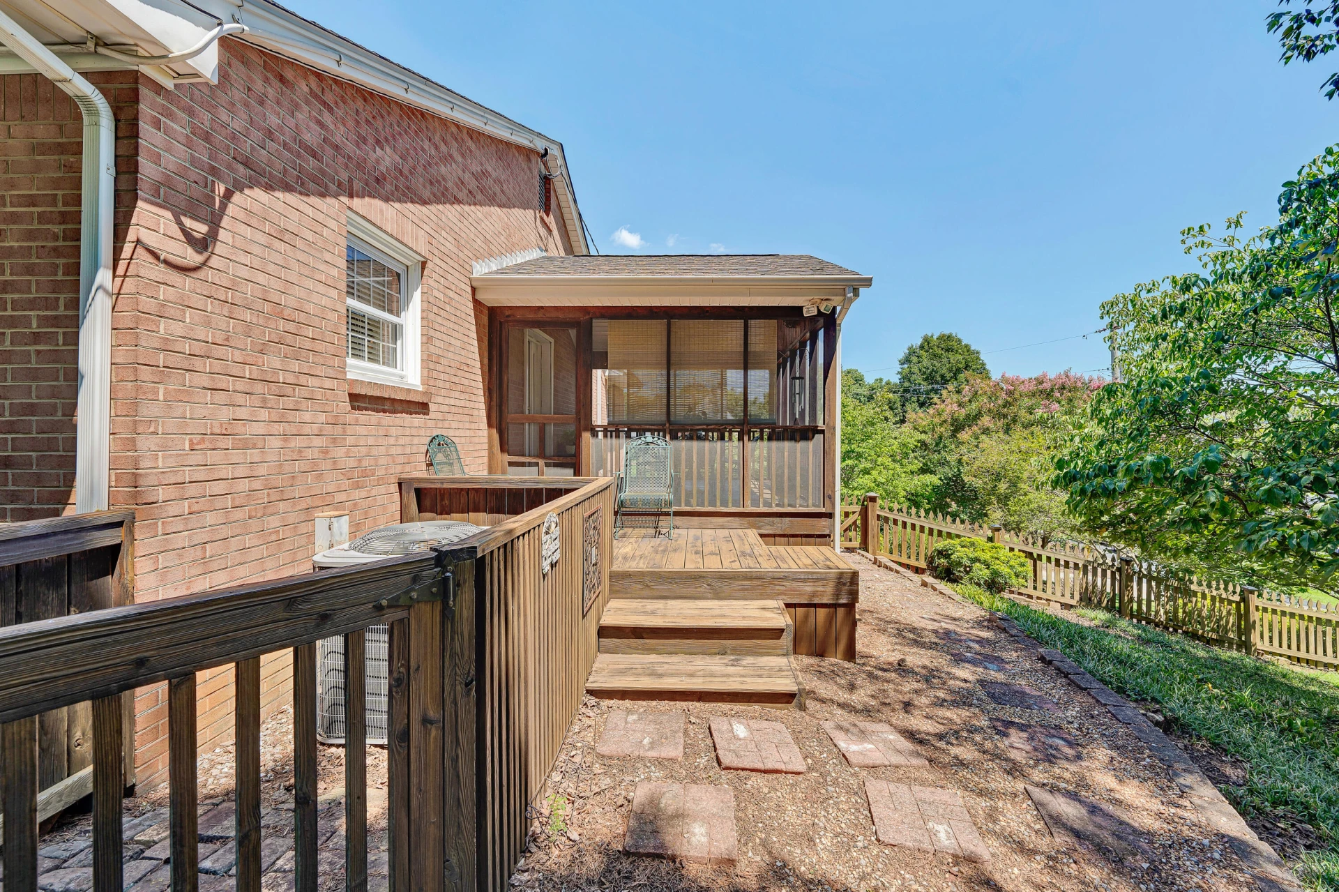 235 Diamond RD - Photo 48