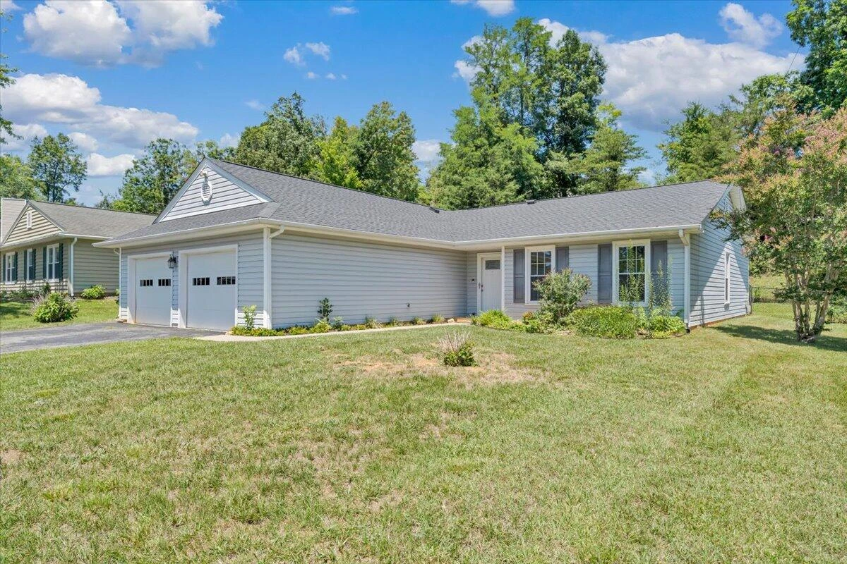 7041 Autumn Wood LN - Photo 2