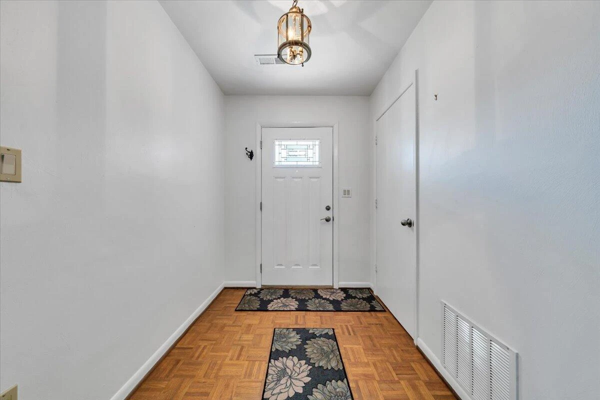 7041 Autumn Wood LN - Photo 3