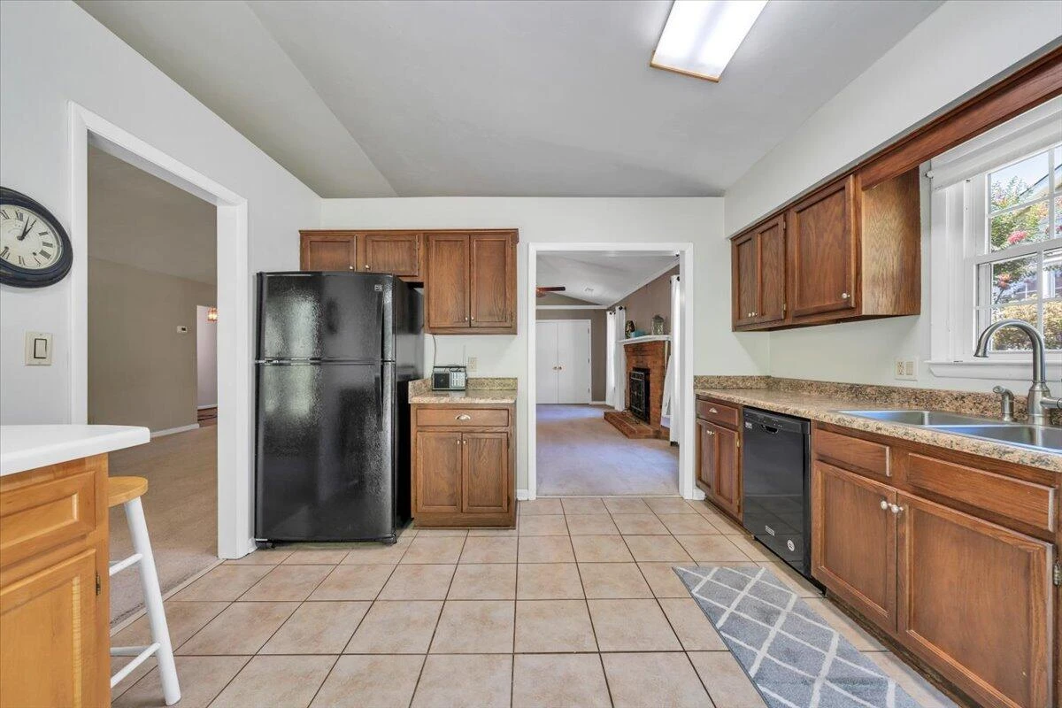 7041 Autumn Wood LN - Photo 13