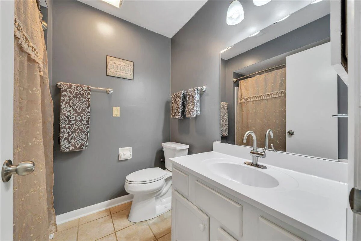 7041 Autumn Wood LN - Photo 21