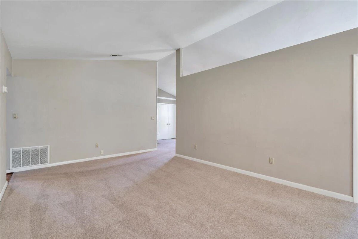 7041 Autumn Wood LN - Photo 25