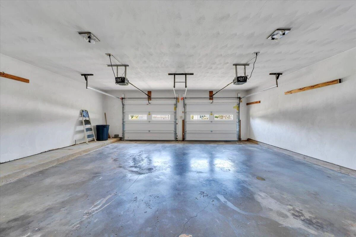 7041 Autumn Wood LN - Photo 30