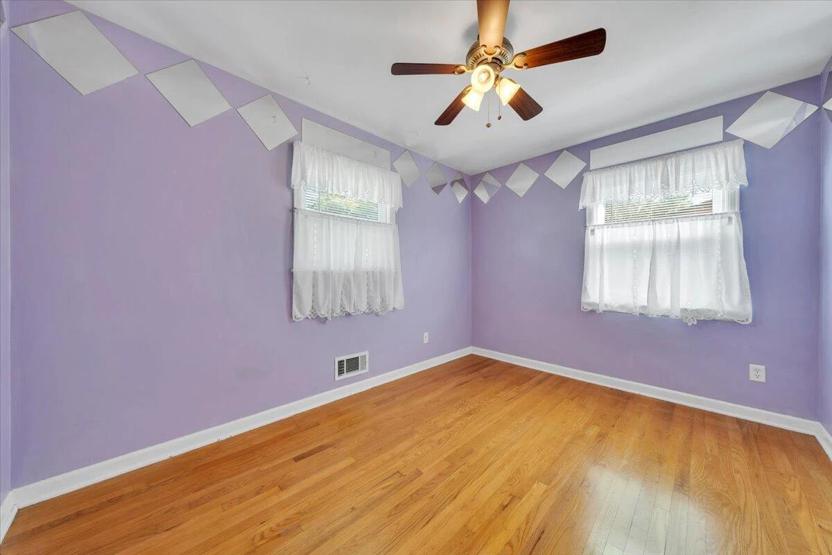 700 Shelbourne AVE - Photo 24