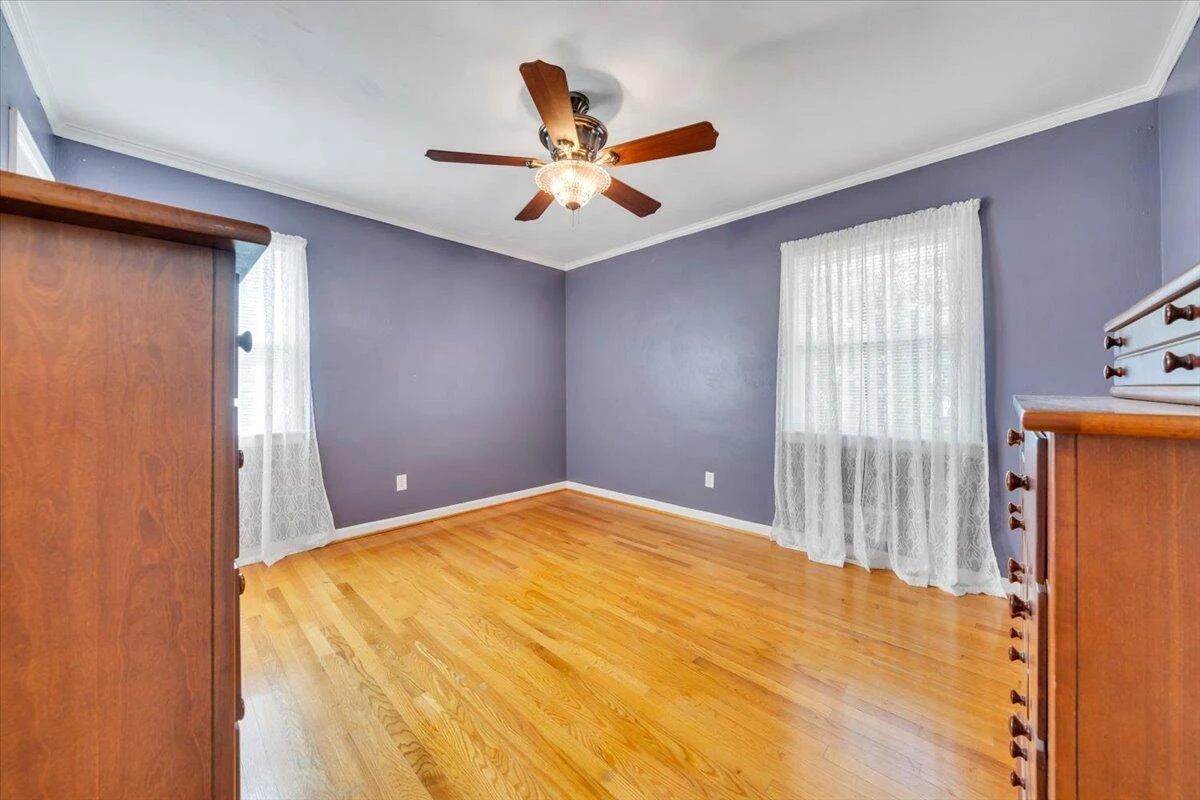 700 Shelbourne AVE - Photo 25