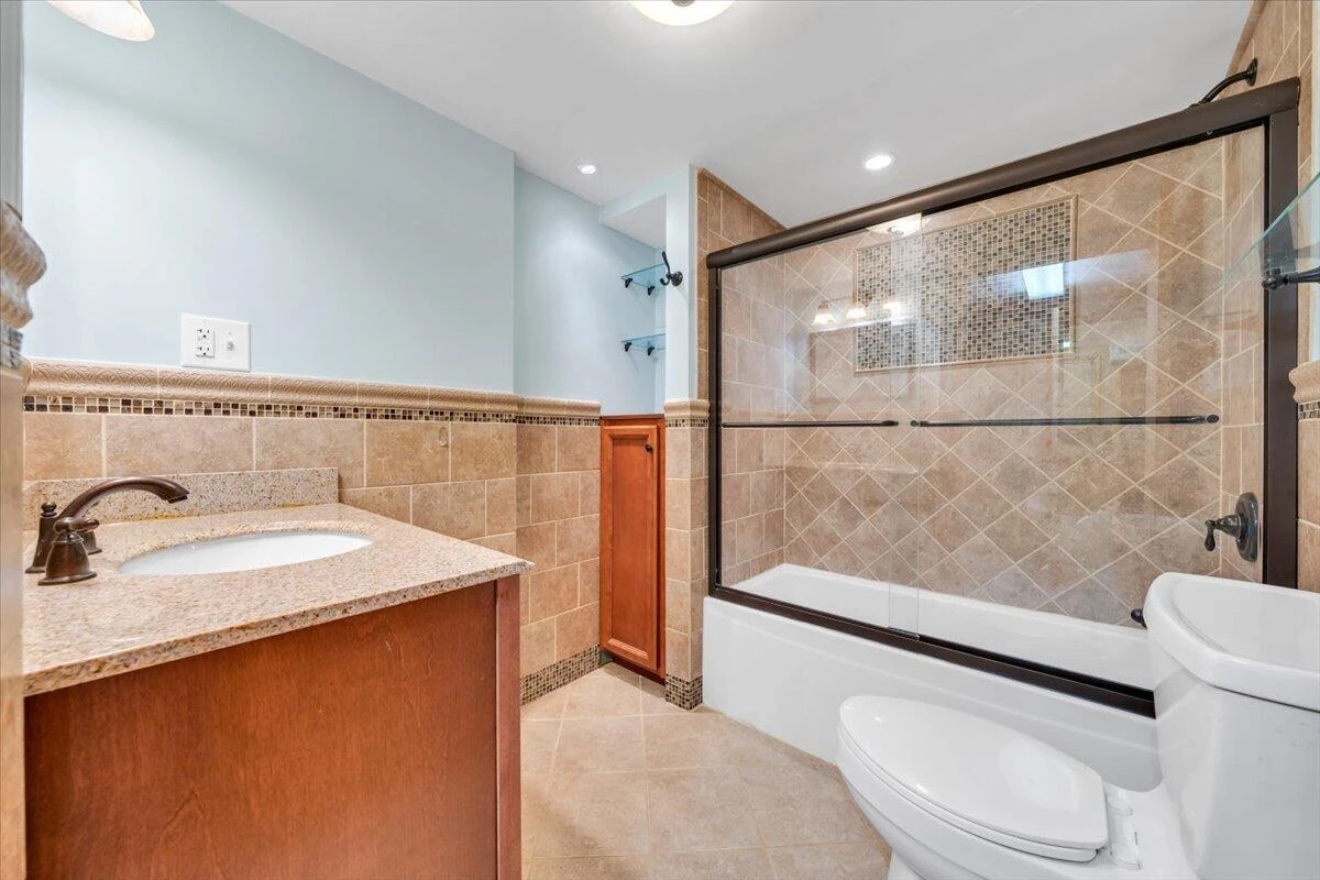 700 Shelbourne AVE - Photo 31