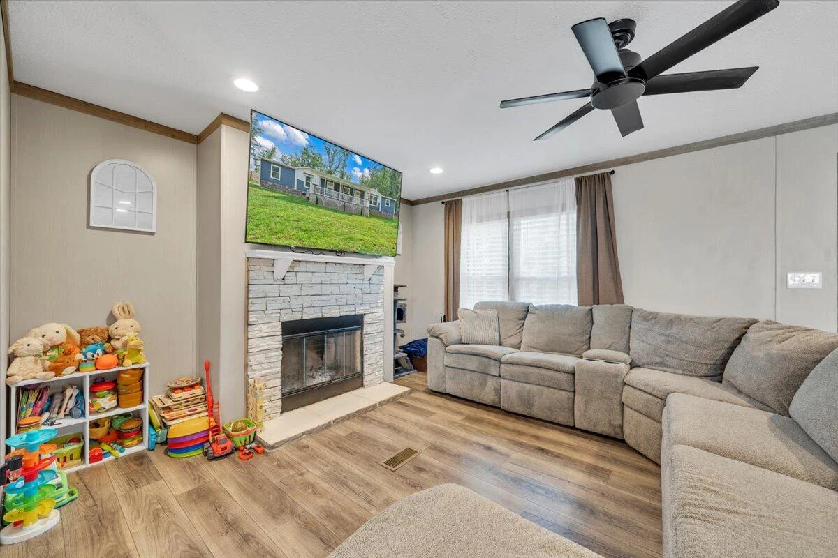 2088 Flint Hill RD - Photo 6