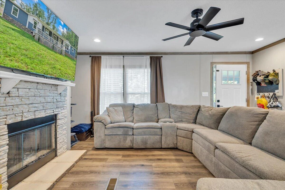 2088 Flint Hill RD - Photo 7