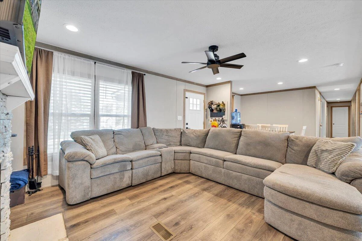 2088 Flint Hill RD - Photo 8