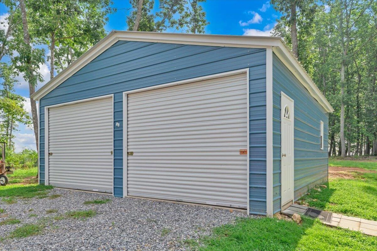 2088 Flint Hill RD - Photo 39