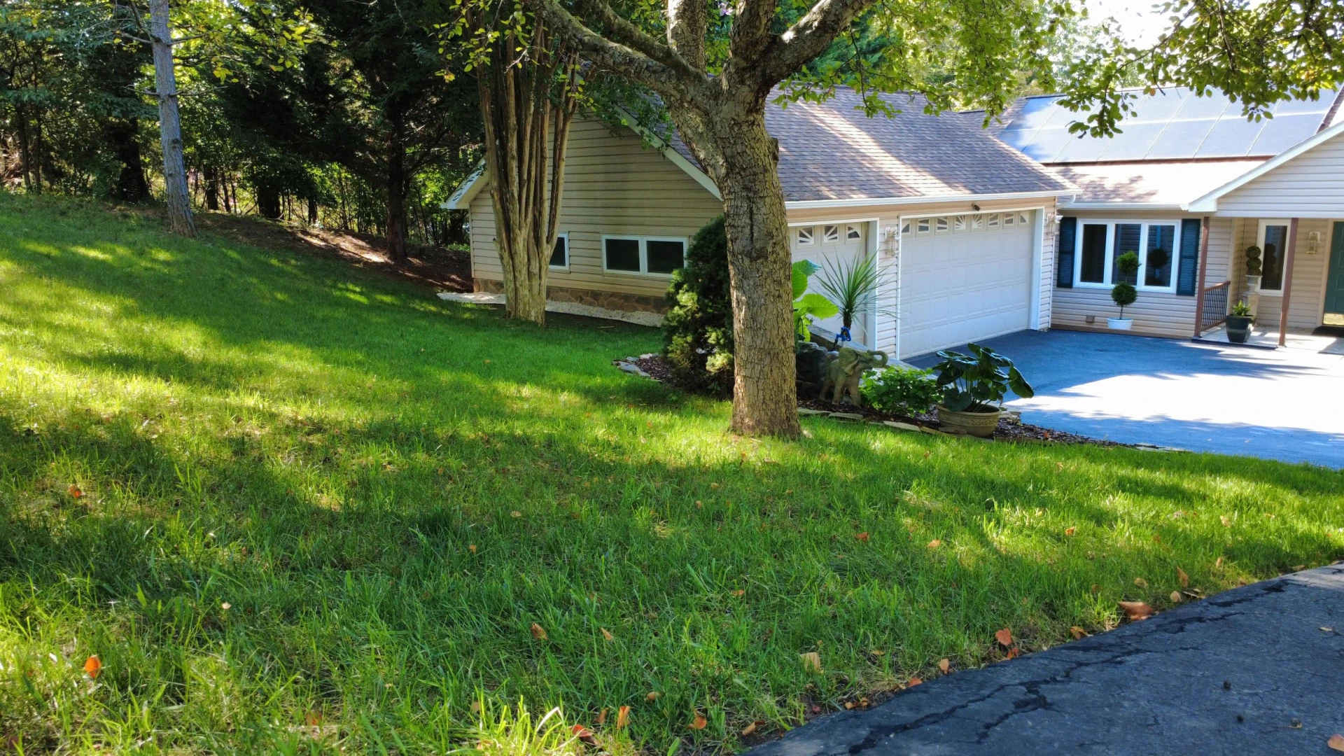 1411 Idlewood RD - Photo 14