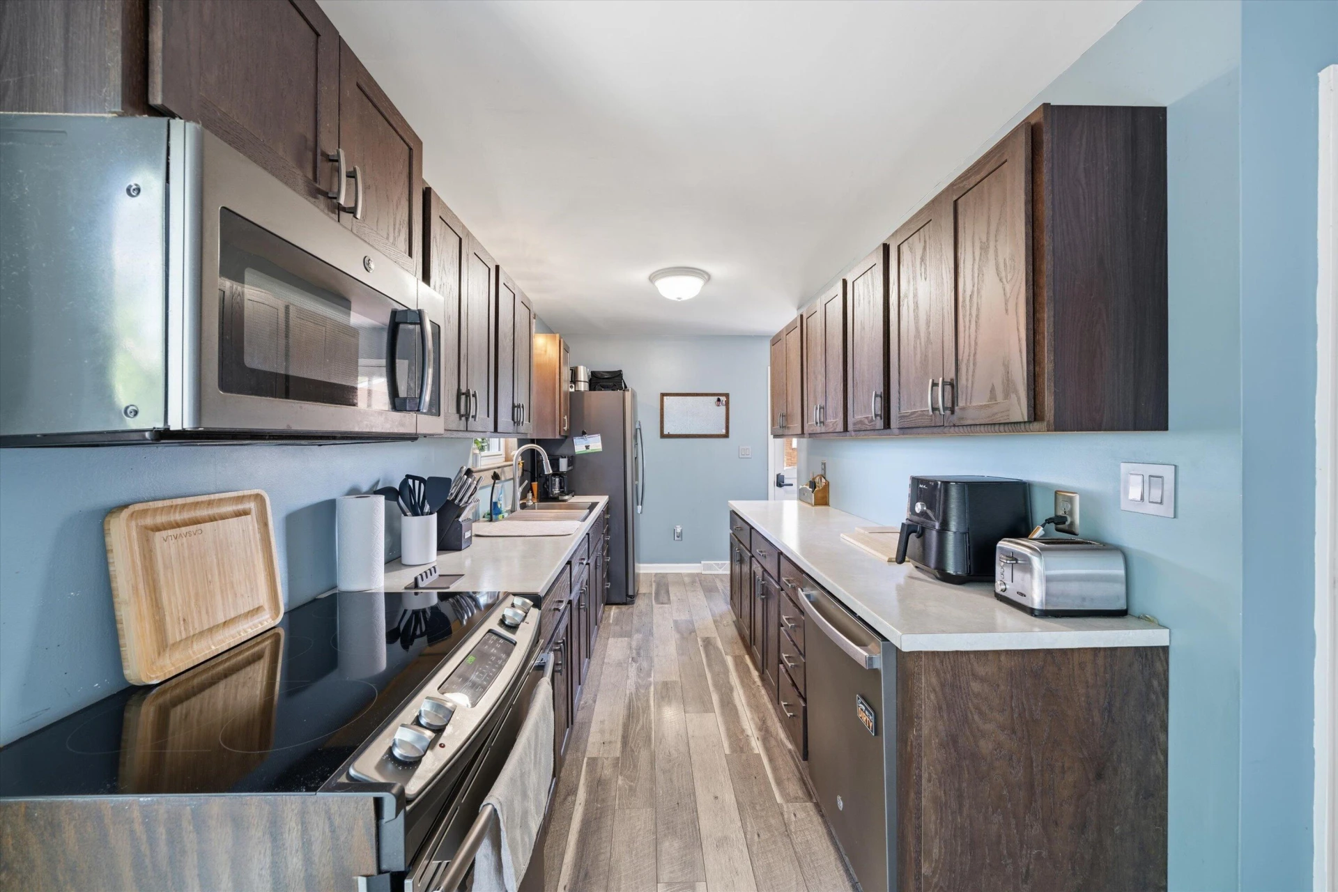 3045 Creekwood DR - Photo 8