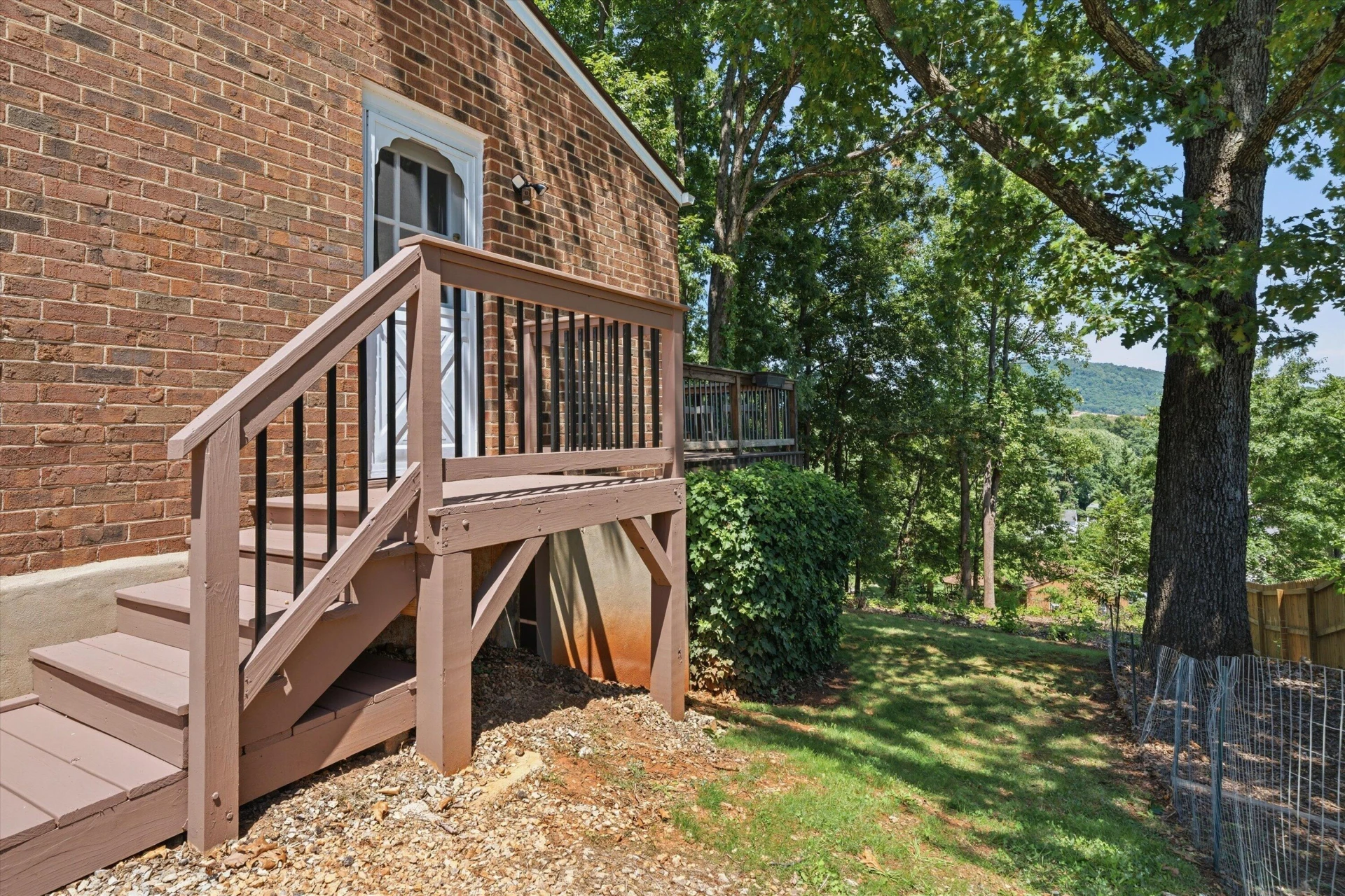 3045 Creekwood DR - Photo 30