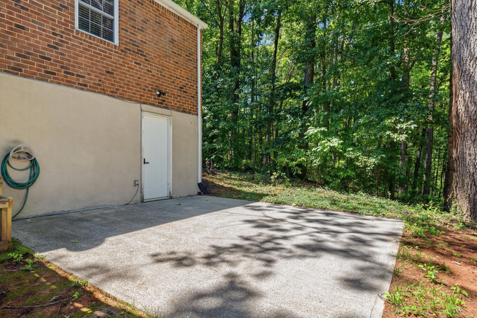 3045 Creekwood DR - Photo 32
