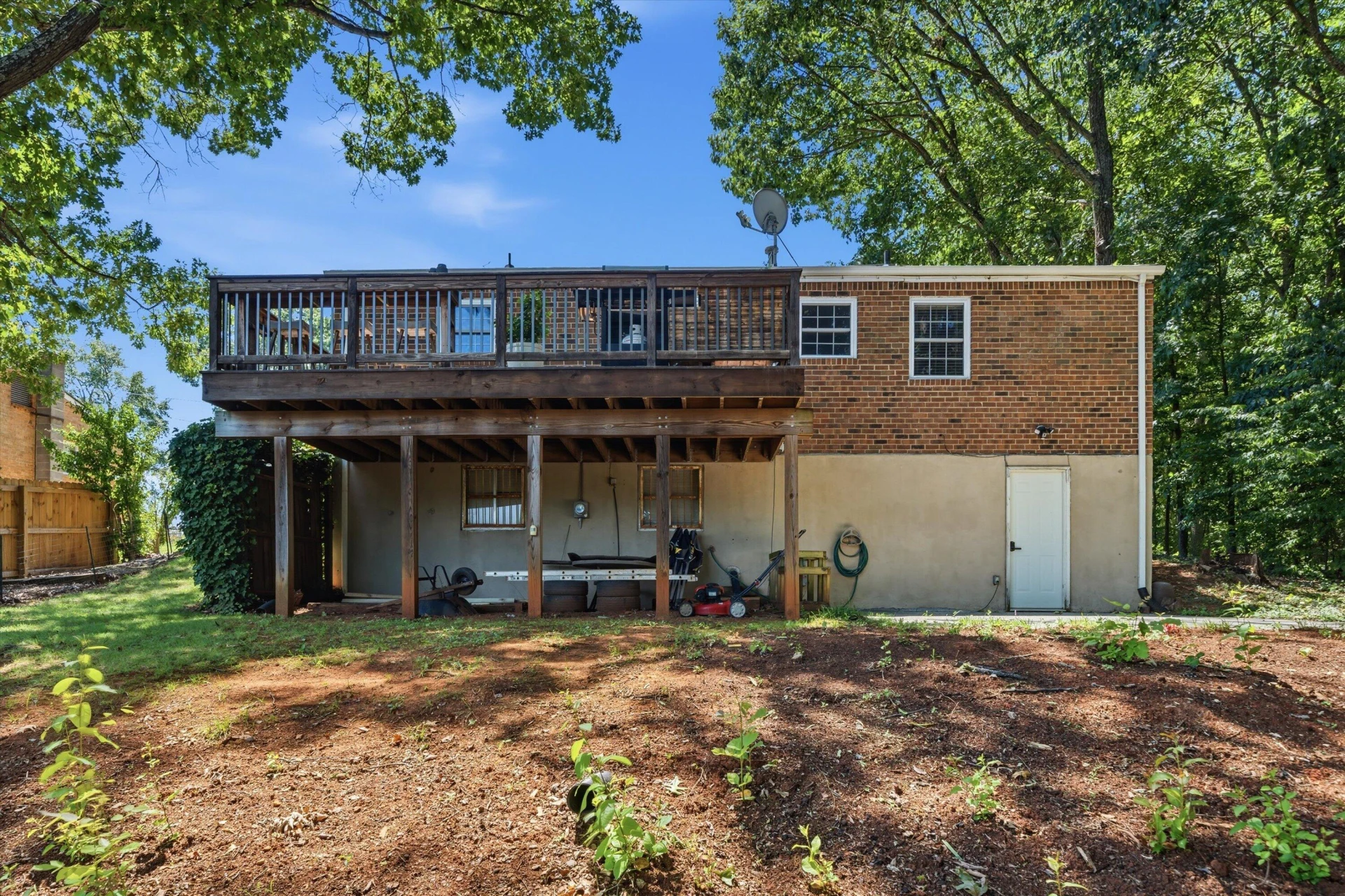 3045 Creekwood DR - Photo 34