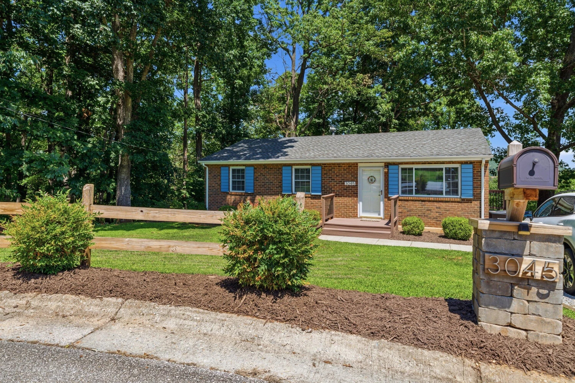 3045 Creekwood DR - Photo 35