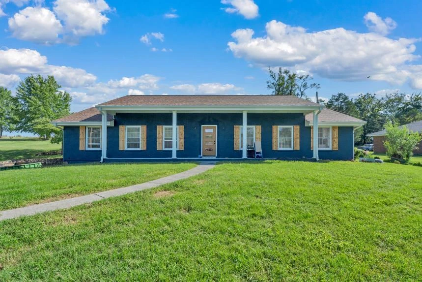 2231 Hardy RD
