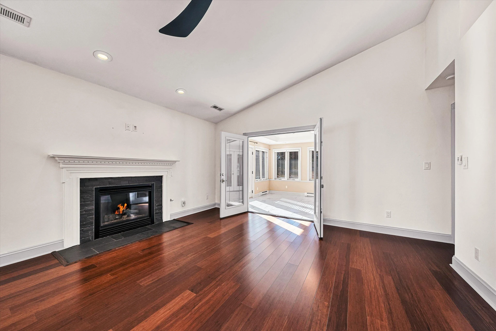 4530 Colonial Place DR - Photo 22