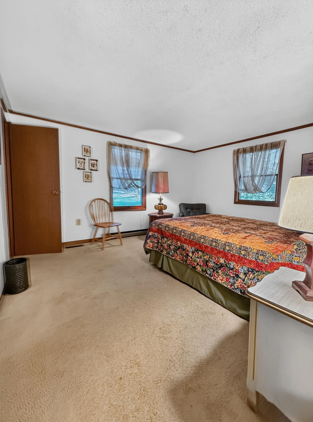 200 Retreat LN - Photo 8