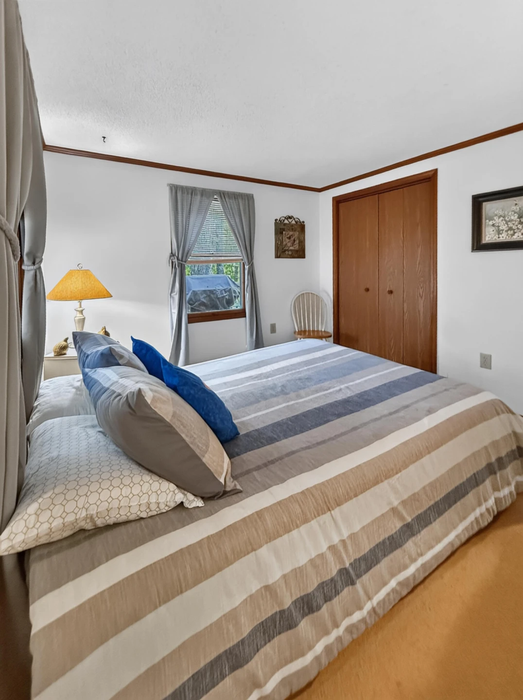 200 Retreat LN - Photo 12
