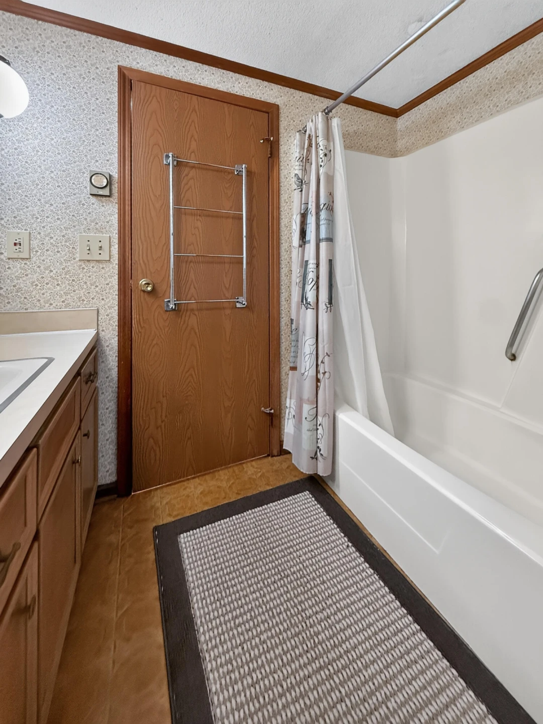 200 Retreat LN - Photo 14