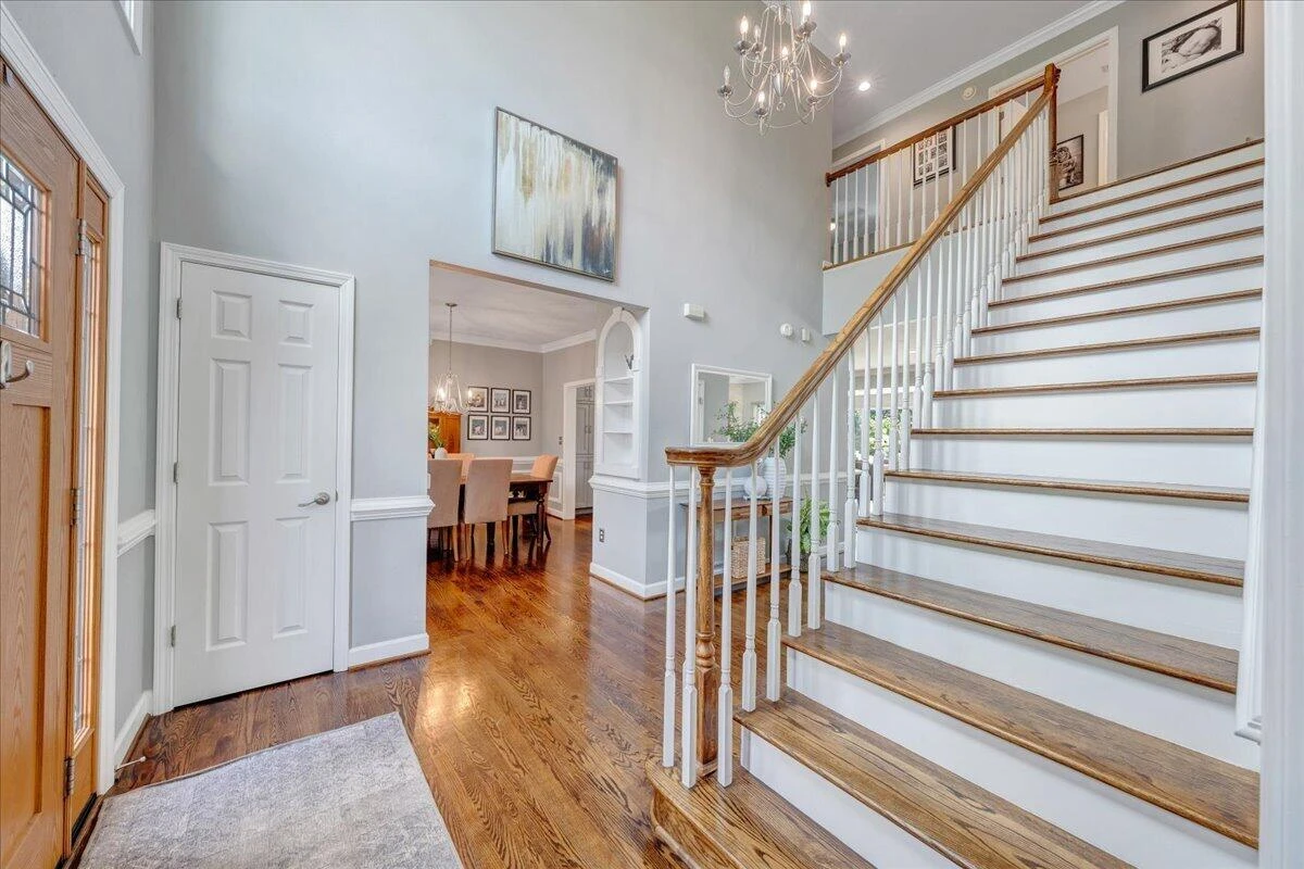 5827 Winnbrook DR - Photo 9