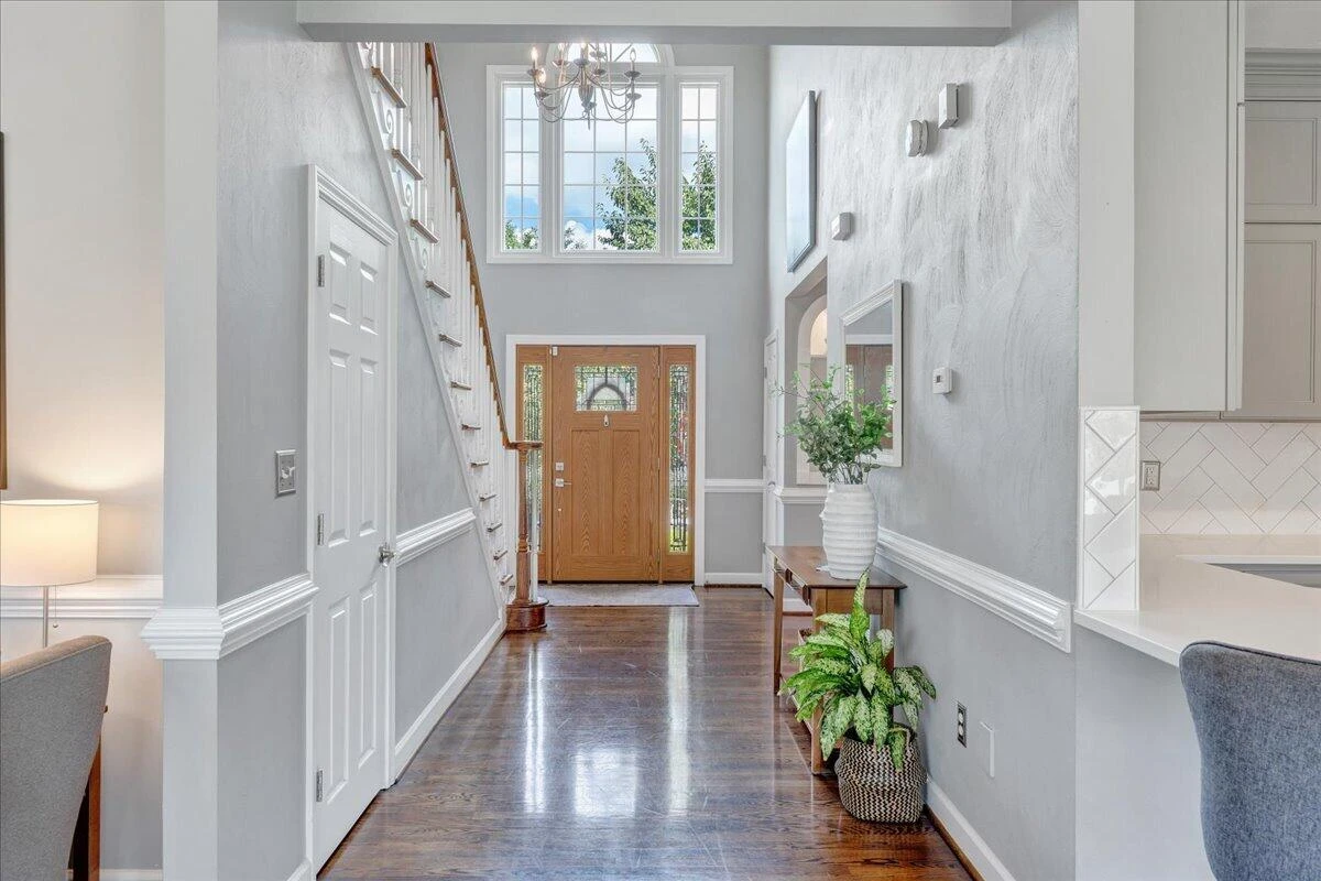 5827 Winnbrook DR - Photo 10