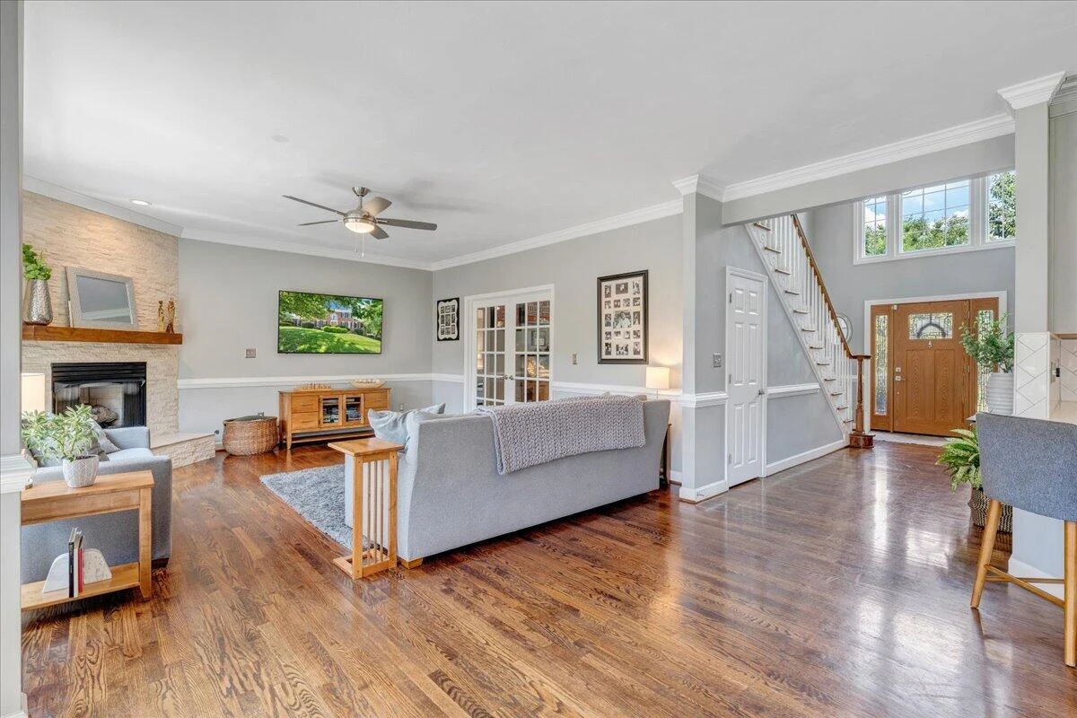 5827 Winnbrook DR - Photo 11