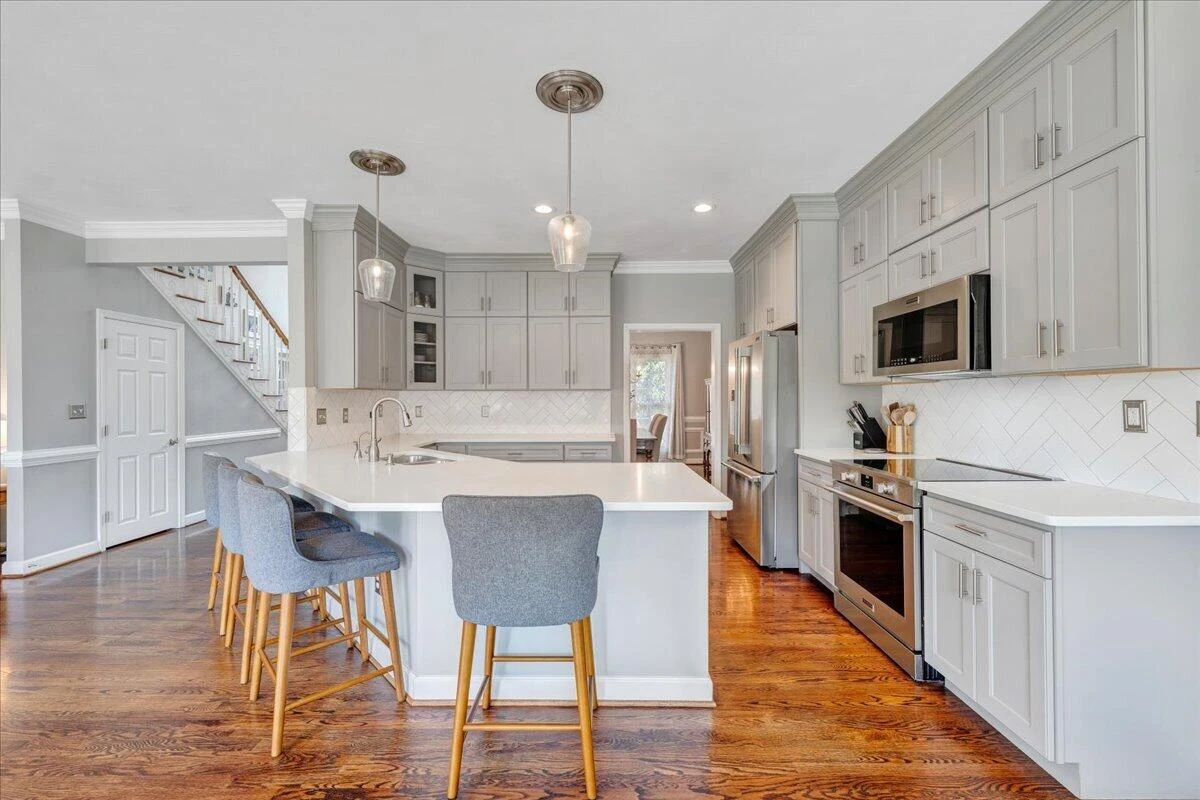 5827 Winnbrook DR - Photo 13