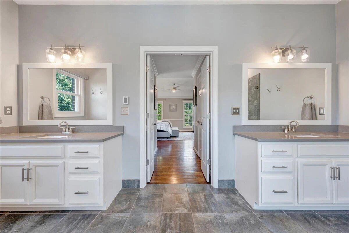 5827 Winnbrook DR - Photo 36