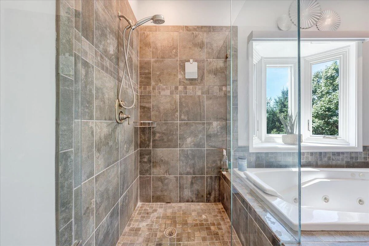 5827 Winnbrook DR - Photo 40