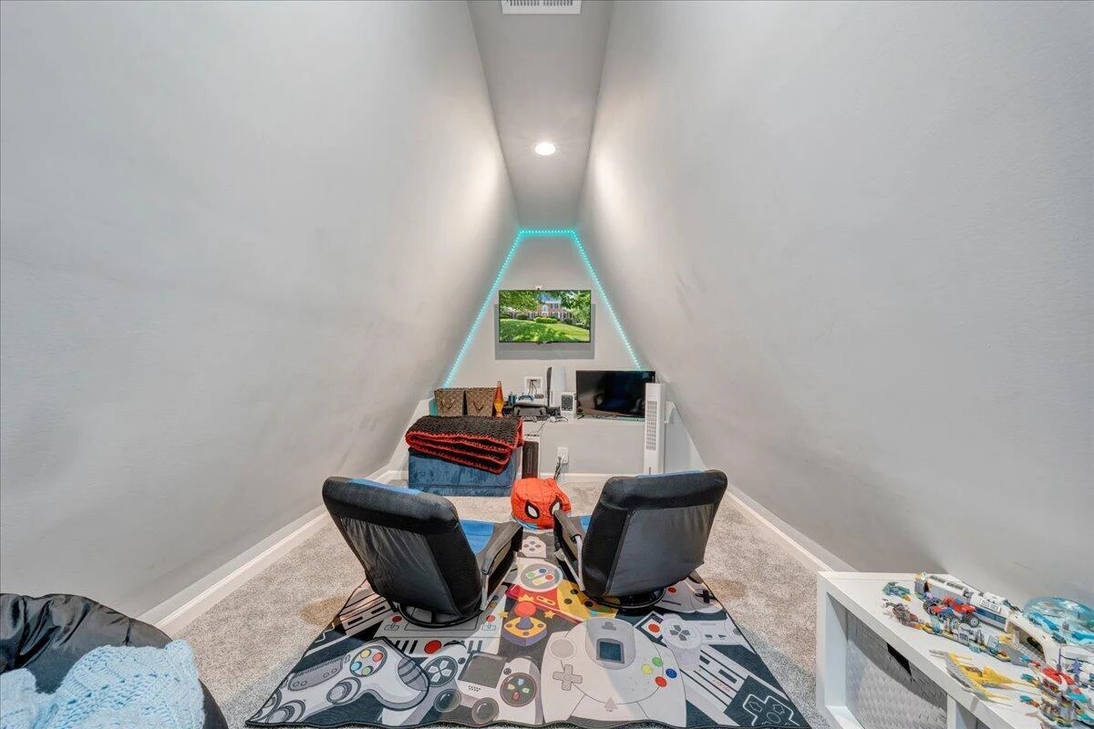 5827 Winnbrook DR - Photo 45