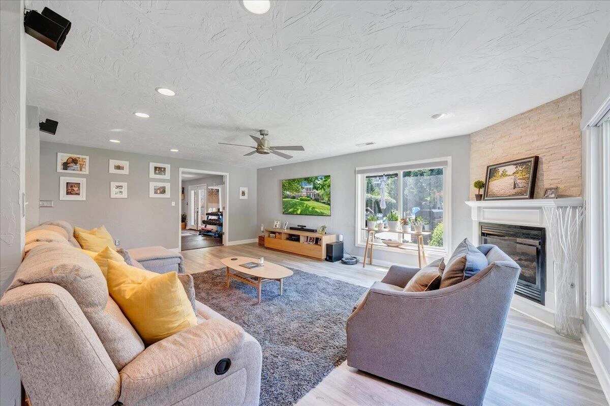 5827 Winnbrook DR - Photo 53