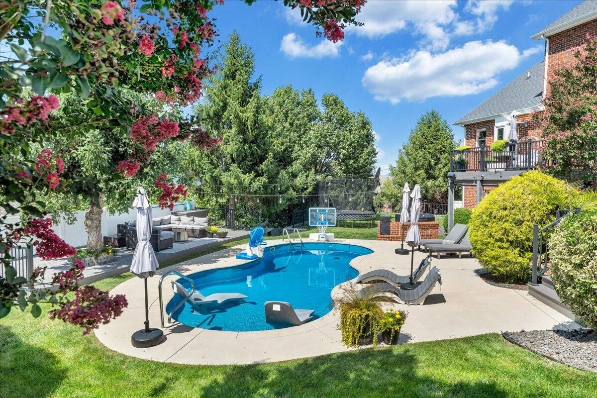 5827 Winnbrook DR - Photo 75