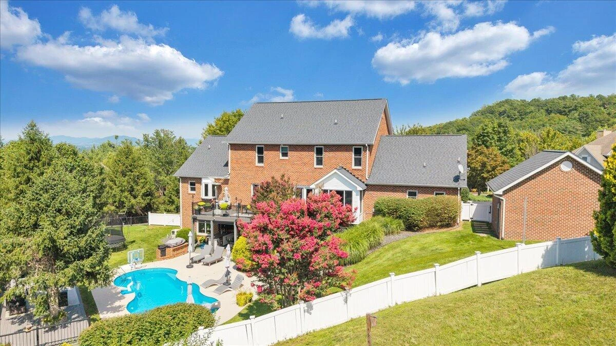 5827 Winnbrook DR - Photo 77