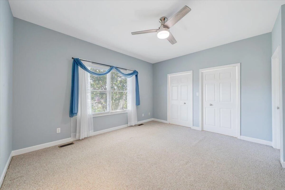 2326 Lake Retreat RD - Photo 15