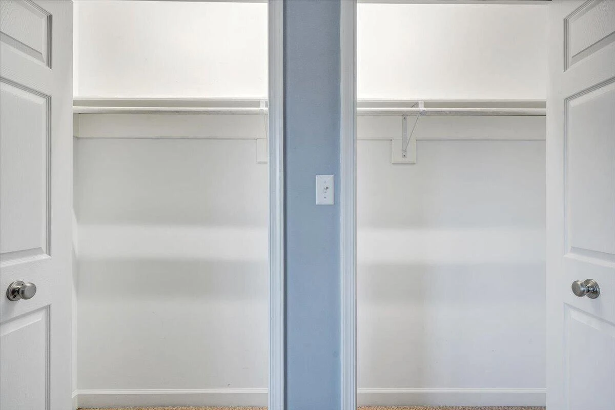 2326 Lake Retreat RD - Photo 18