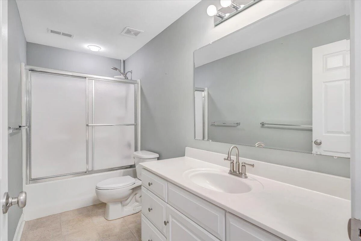 2326 Lake Retreat RD - Photo 37