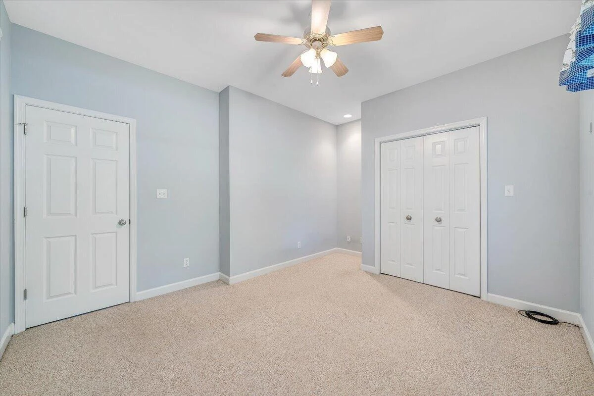 2326 Lake Retreat RD - Photo 42