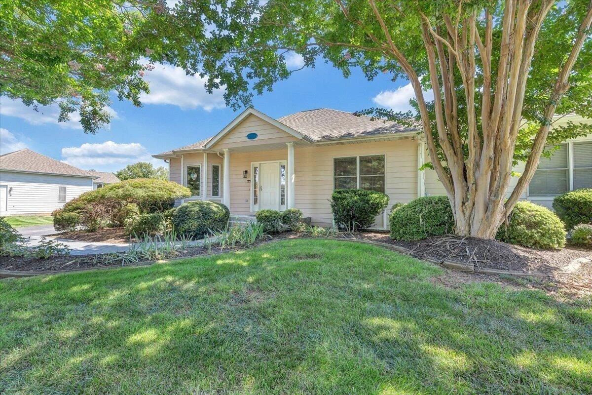 2326 Lake Retreat RD - Photo 45