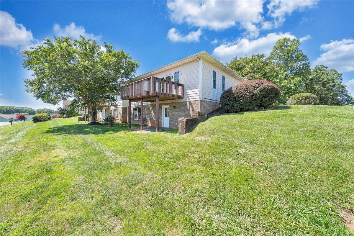 2326 Lake Retreat RD - Photo 50
