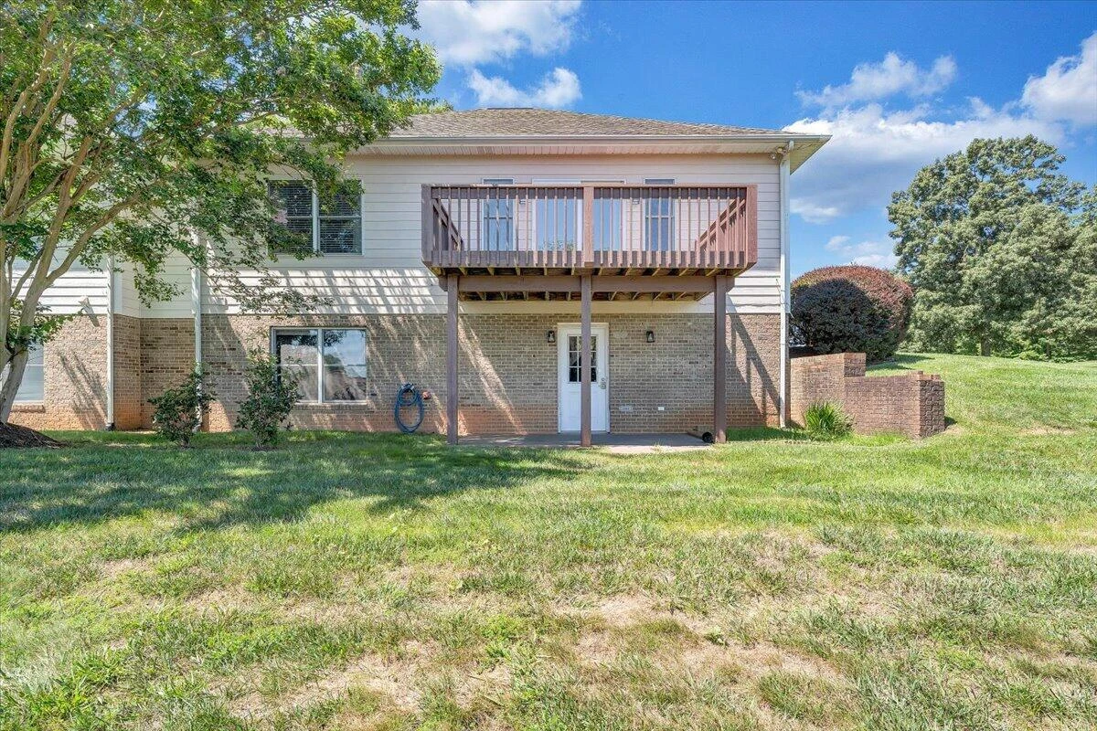 2326 Lake Retreat RD - Photo 51