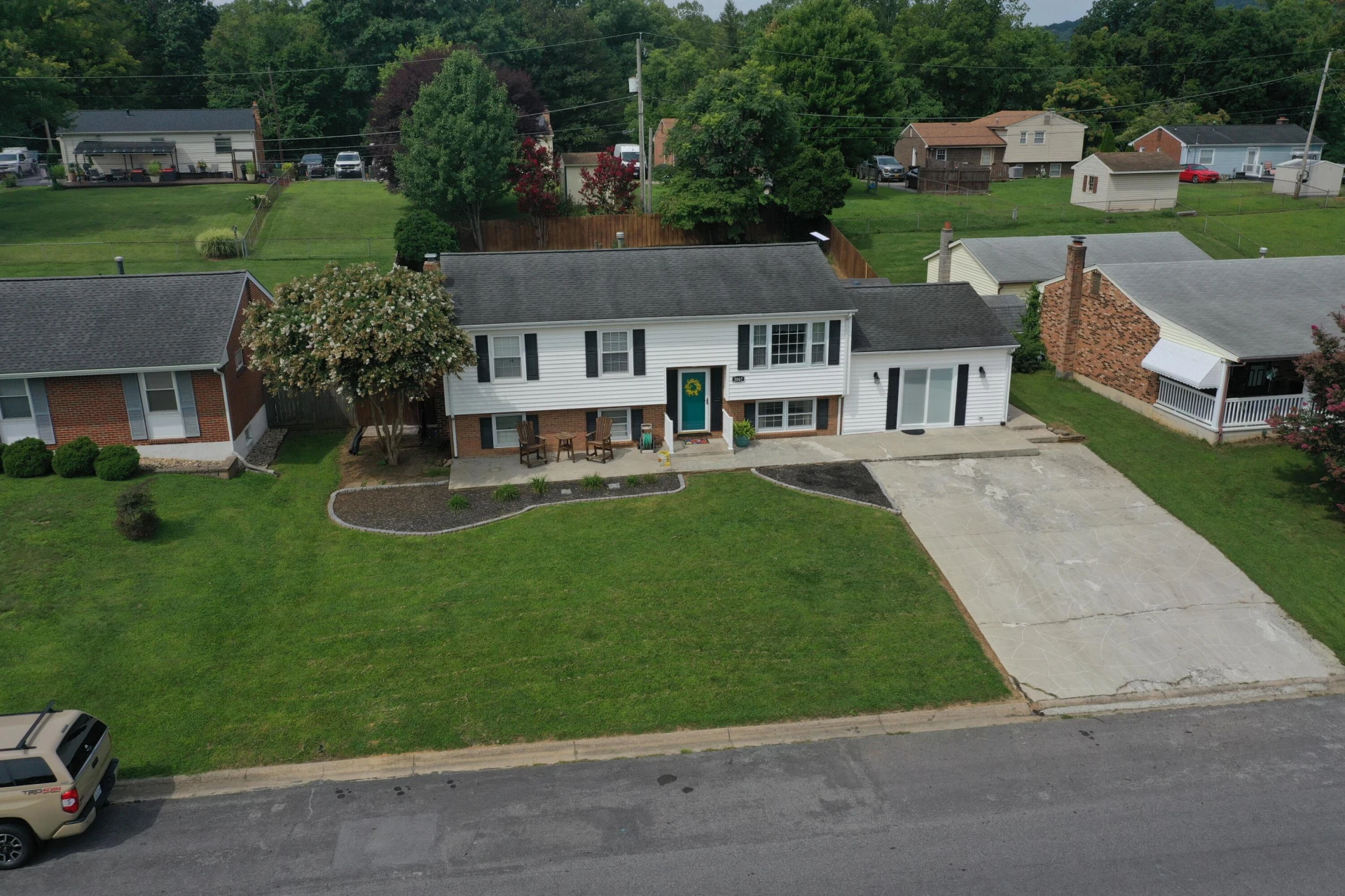 3067 Parham DR - Photo 60