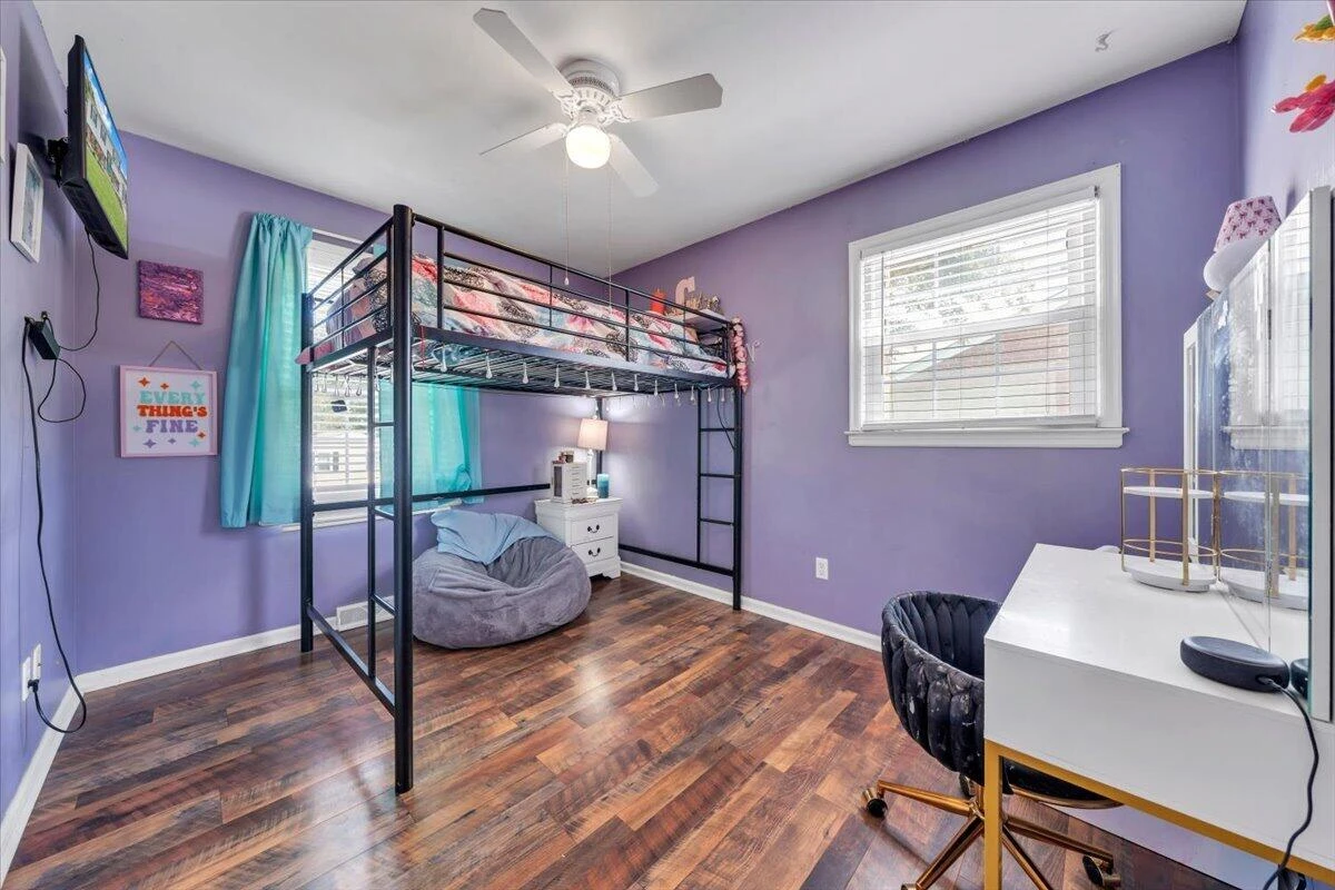 3067 Parham DR - Photo 22
