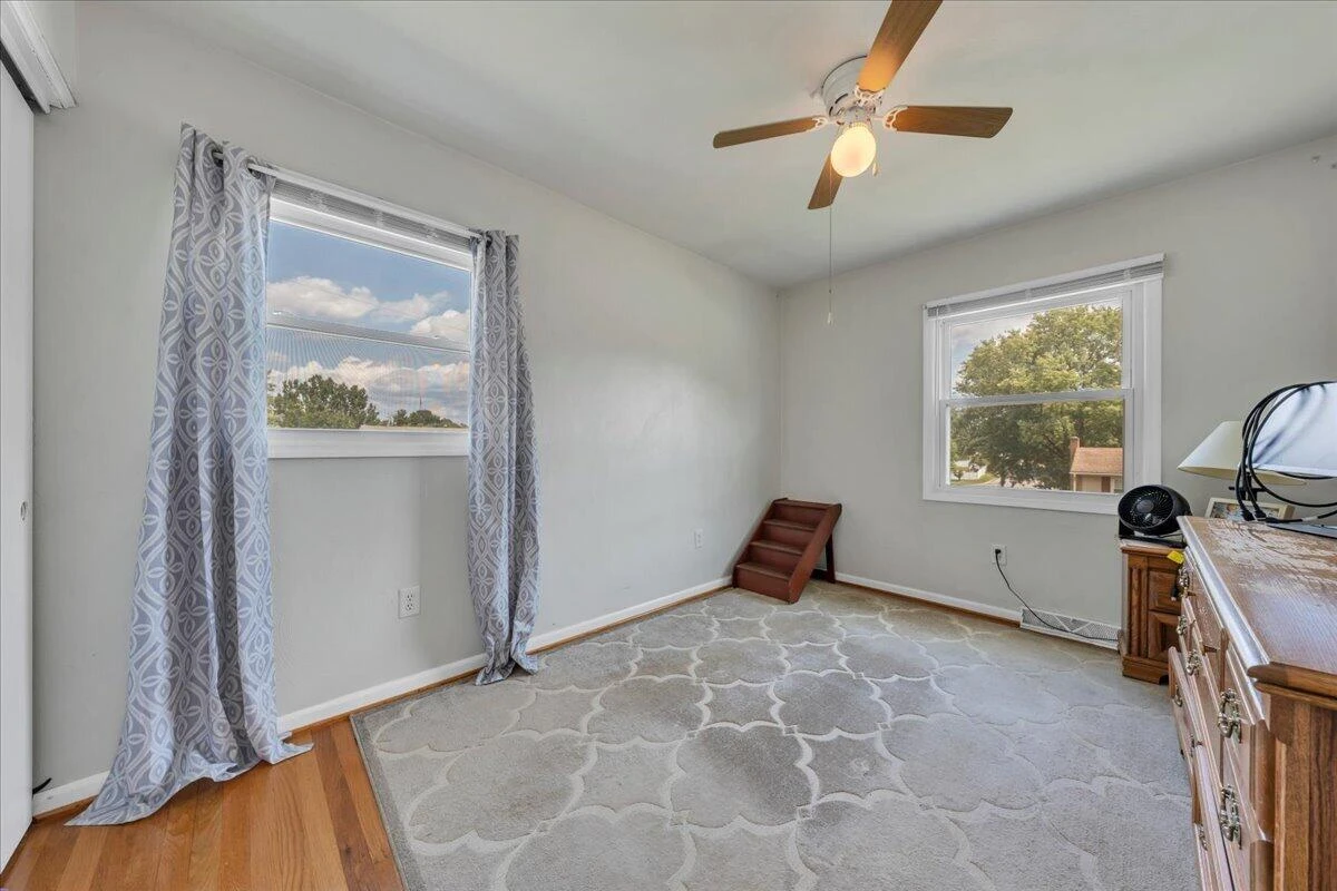 2203 Inge CIR - Photo 19