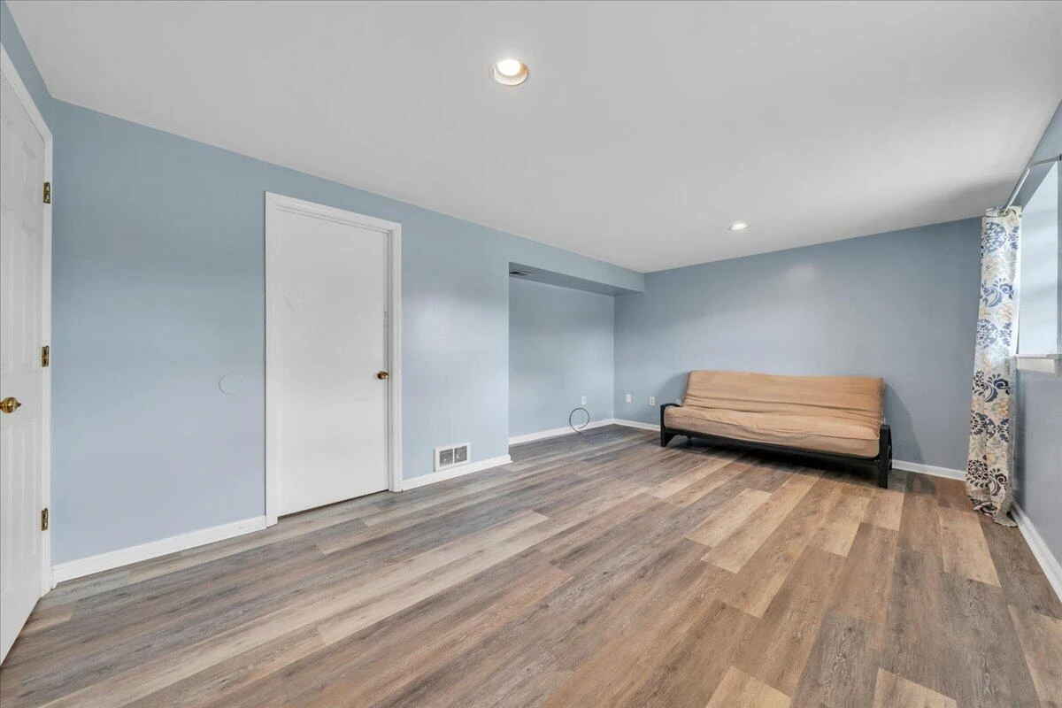 2203 Inge CIR - Photo 22