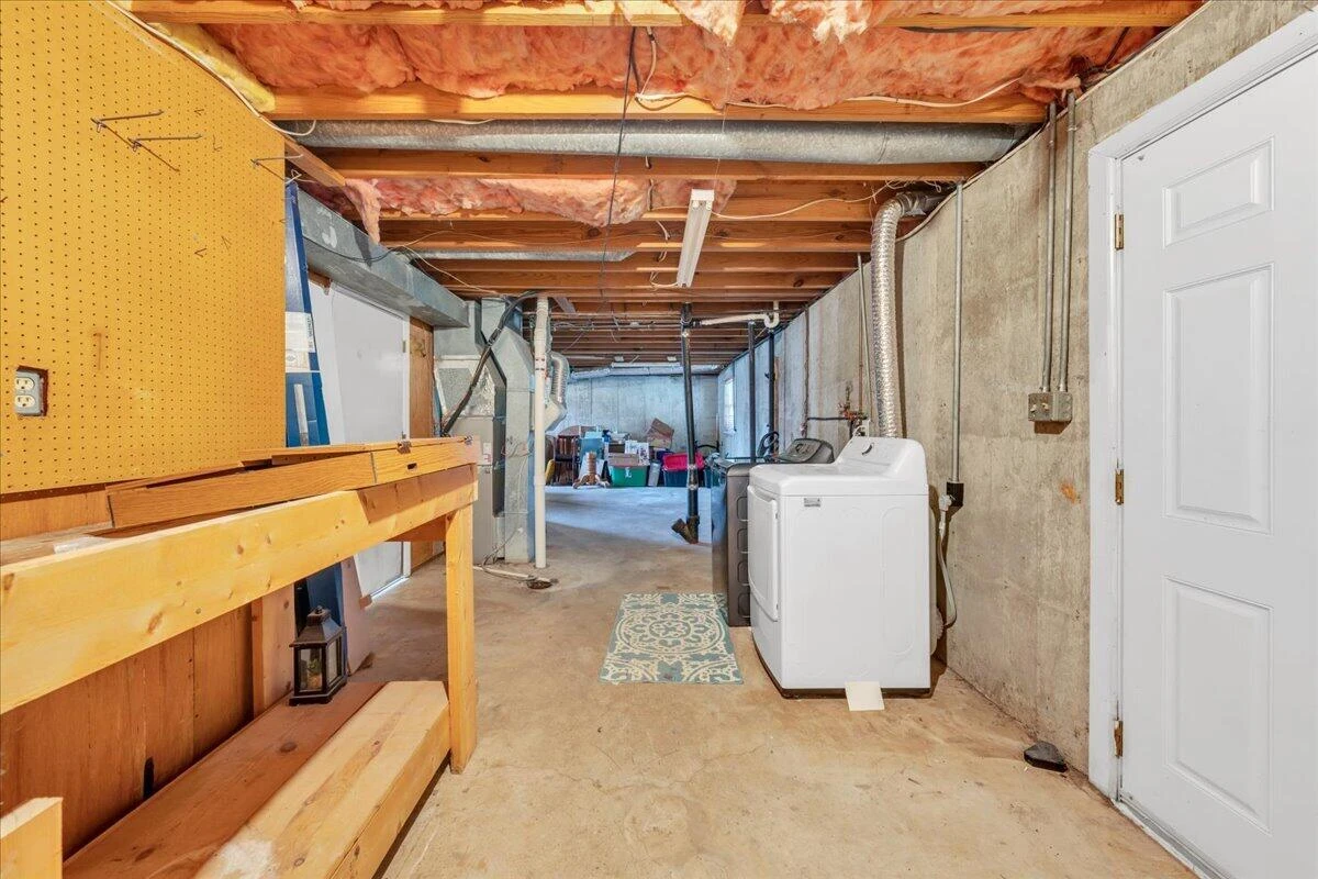 2203 Inge CIR - Photo 27